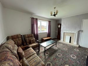 Lounge- click for photo gallery